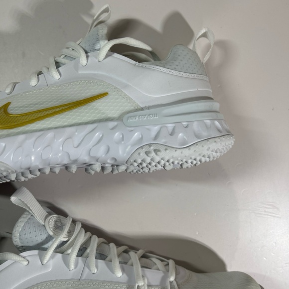 Nike Huarache 9 Elite TF Turf LAX FN0310-100 White Gold Mens Sz. 10 Lacrosse New - Picture 3 of 12